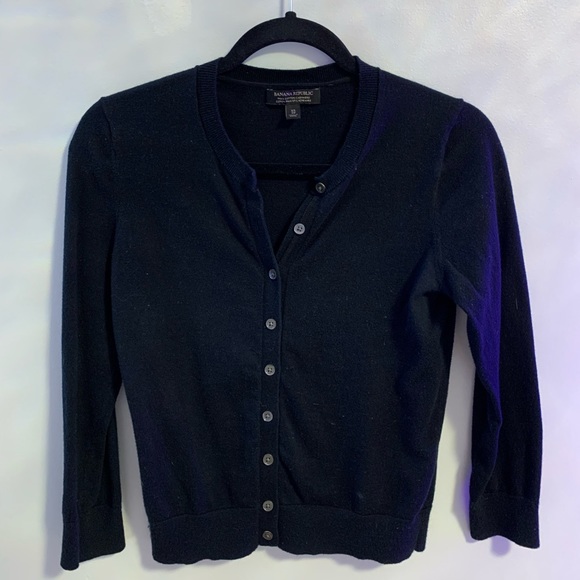 Cashmere Button Up - Picture 1 of 2